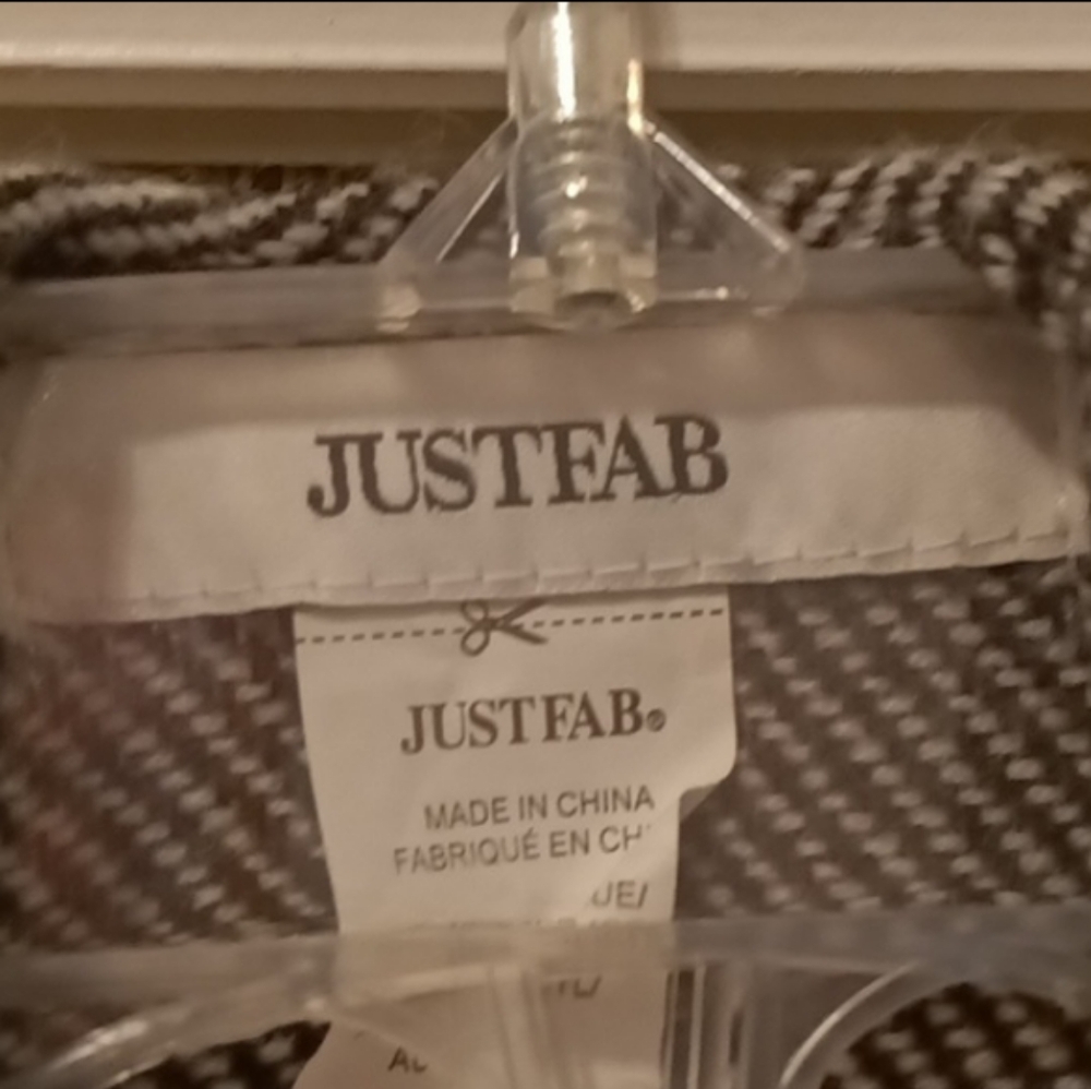 JustFab | Checked Ruana Wrap - Picture 6 of 12
